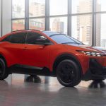 SUBARU　新型「アンチャーテッド」を初公開(バッテリーEV)